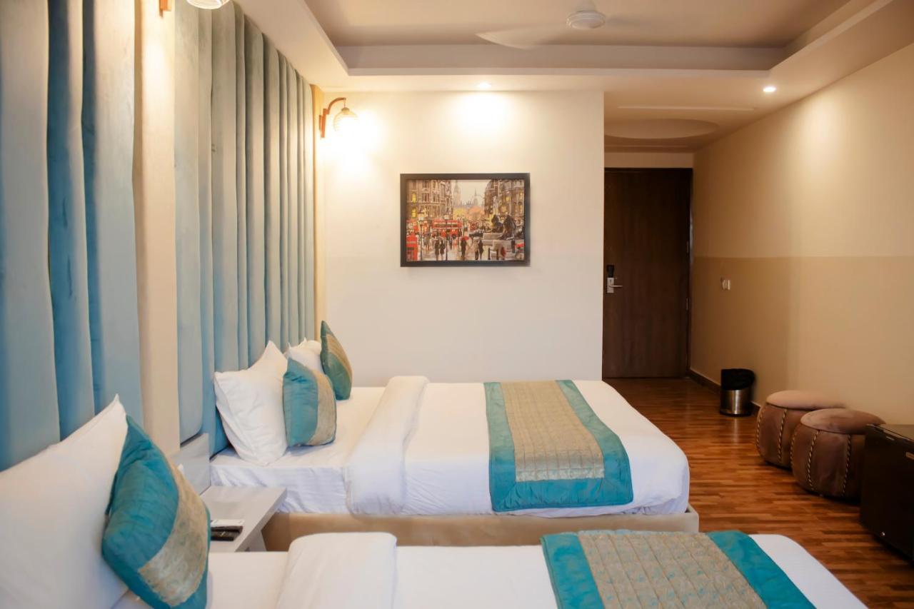 Hotel Airport City Near Delhi International Airport 新德里 外观 照片
