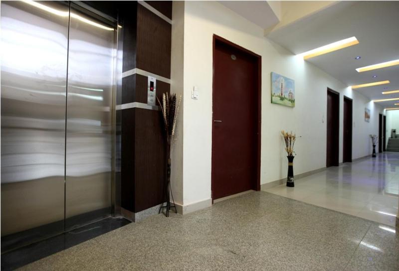 Hotel Airport City Near Delhi International Airport 新德里 外观 照片